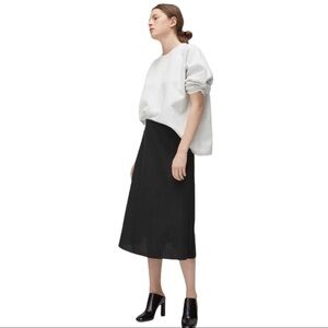 Yang Li minimal midi   skirt  Like new condition no signs of wear Size 42